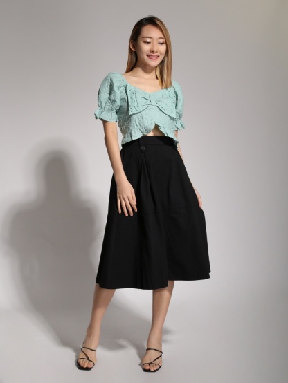 Puff Sleeve With Front Decorative Ribbon Top 20479
