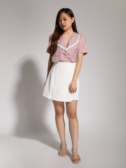 Checker Front Button Collar Top 20553