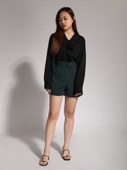 Stripe Short Pants With Belt 20716