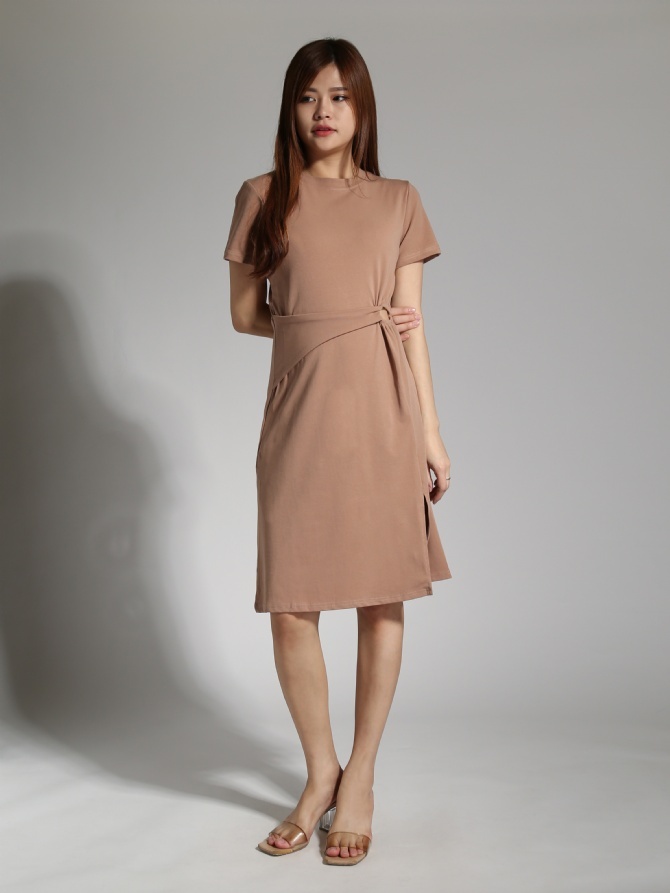 Waist Hole With Decorative Belt Dress 23536