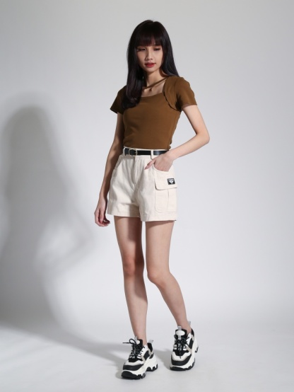 High Waist Side Pocket With Belt Short Pants 23289