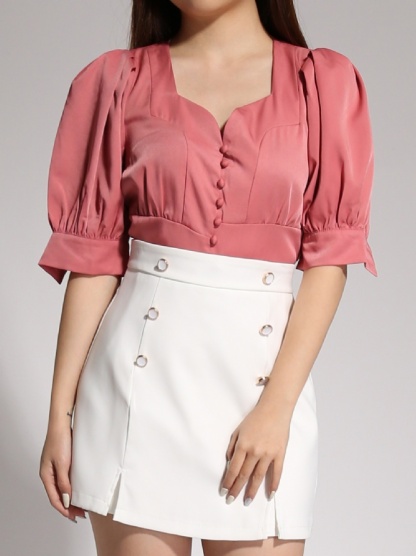 Sweetheart Neckline With Front Button Top 20846