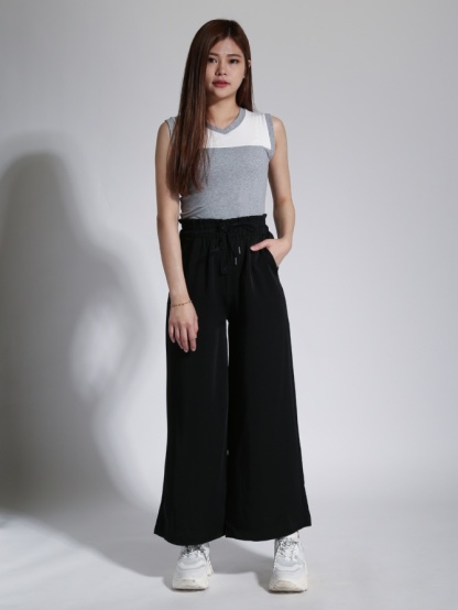 Two Tone Sleeveless Top 23350