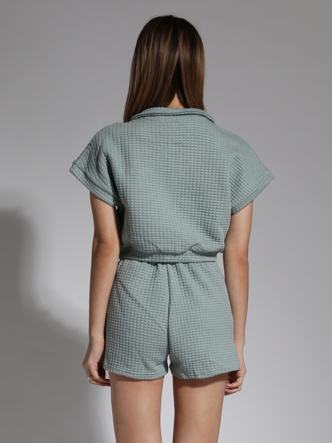 Checker Pattern Front Zip Set 21380