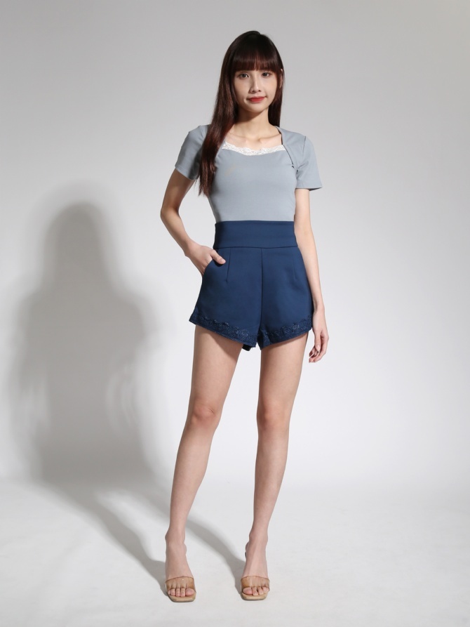 High Waist With Lace Side Pocket Short Pants 21493