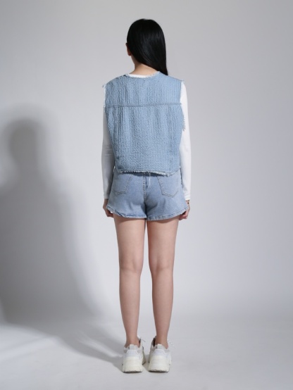 Denim Sleeveless Ripped Front Button Top 23027
