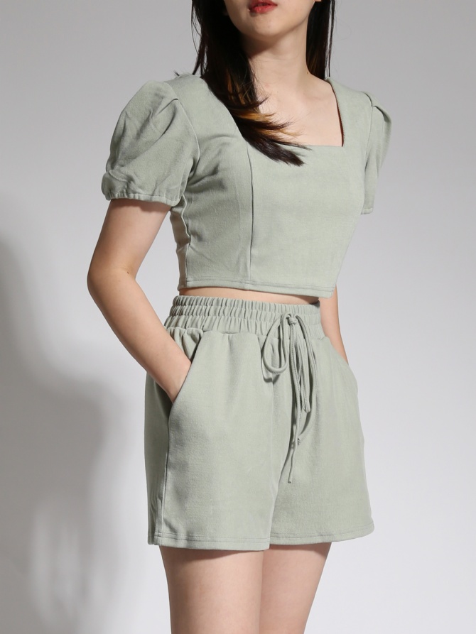 Square Neck Puff Sleeve Top 21517