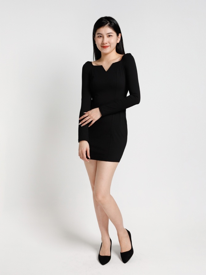 Sweetheart Neckline Long Sleeve Dress 20683