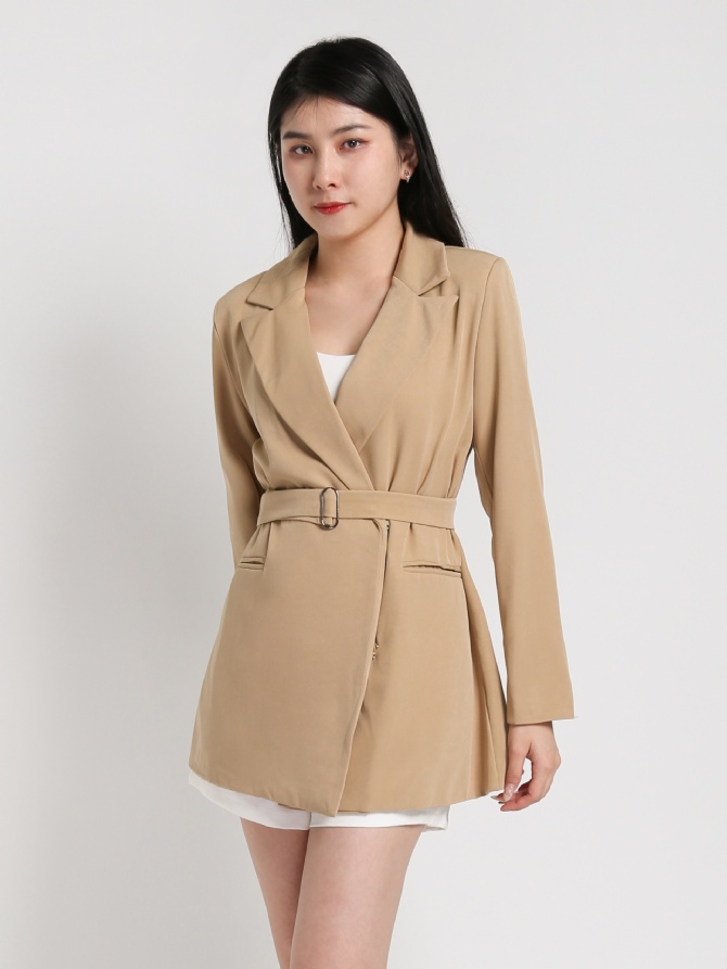 Collared Long Sleeve Front Button Blazer 18011