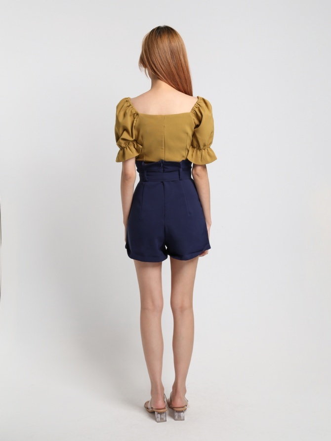 Short Sleeve Elastic Cased Cuff Top With Belt Pleated Short Pant Set 22662