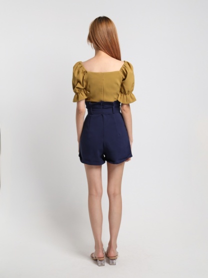 Short Sleeve Elastic Cased Cuff Top With Belt Pleated Short Pant Set 22662