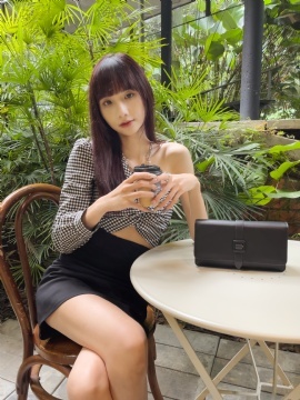 Middle Twist Without Sleeve One Side Long Sleeve Top 20687