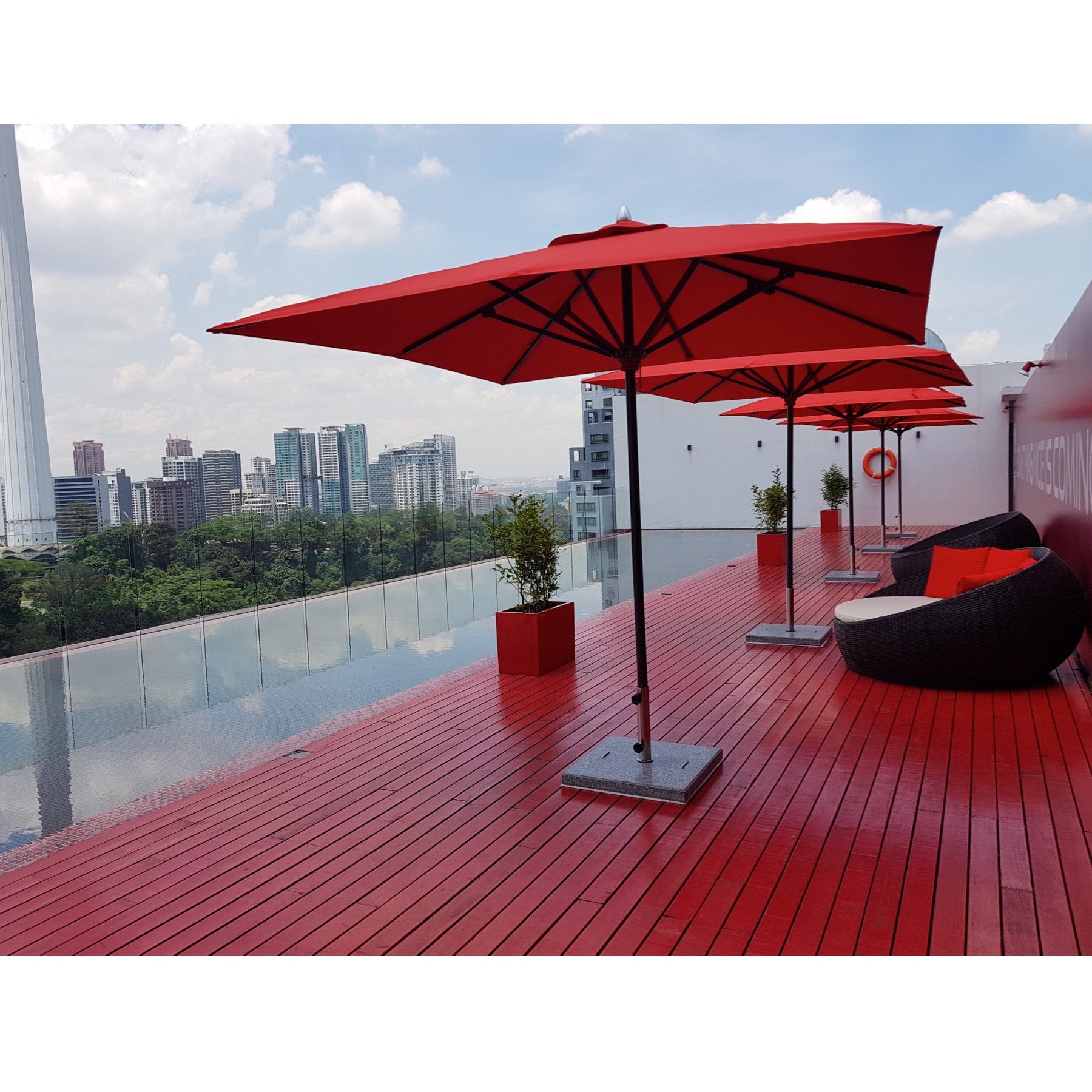 Z008 - RED by Sirocco, Jalan Kamunting