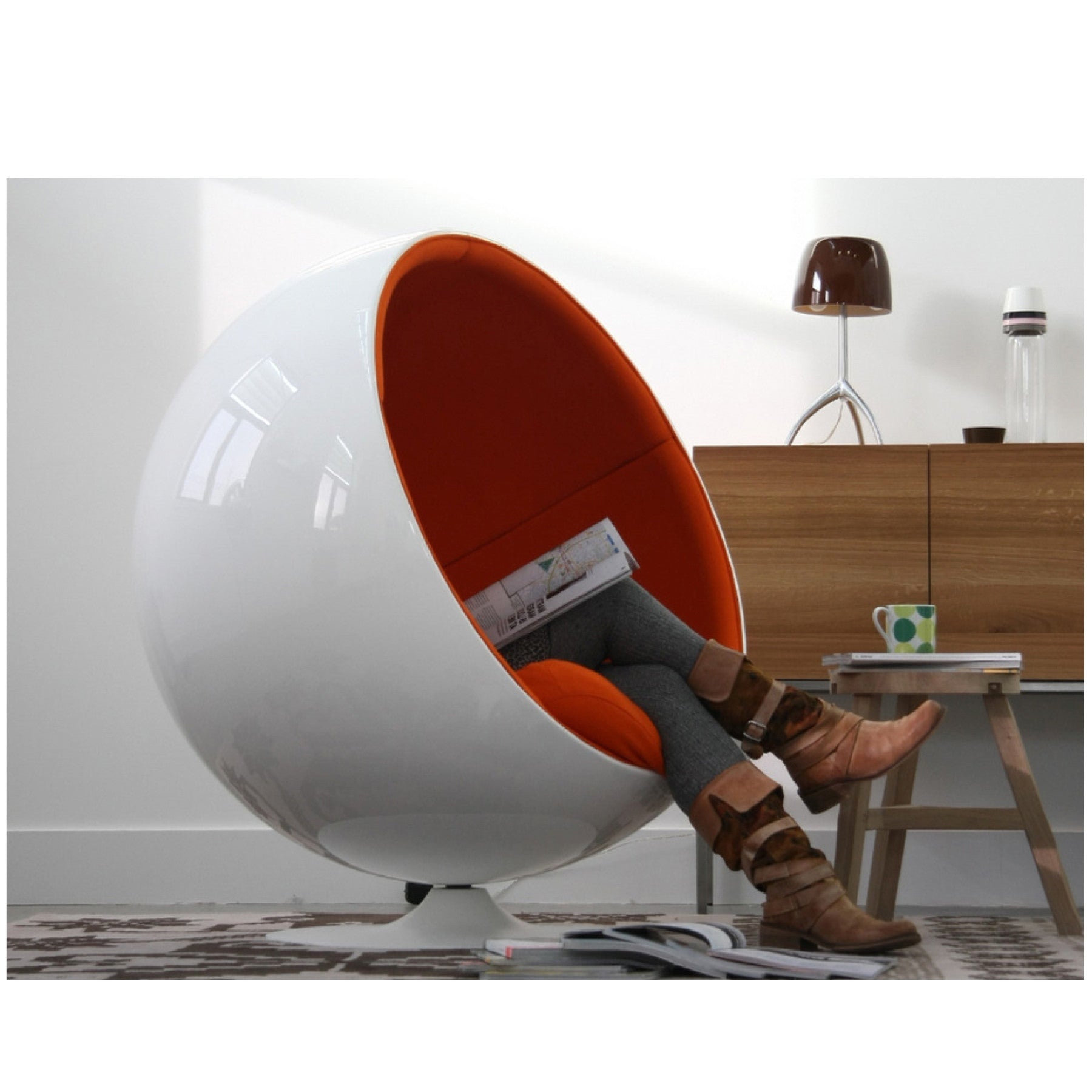 TR40025 Ball Chair