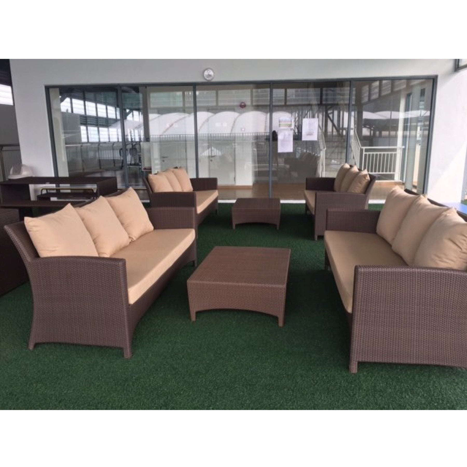 Z005 - The British International School