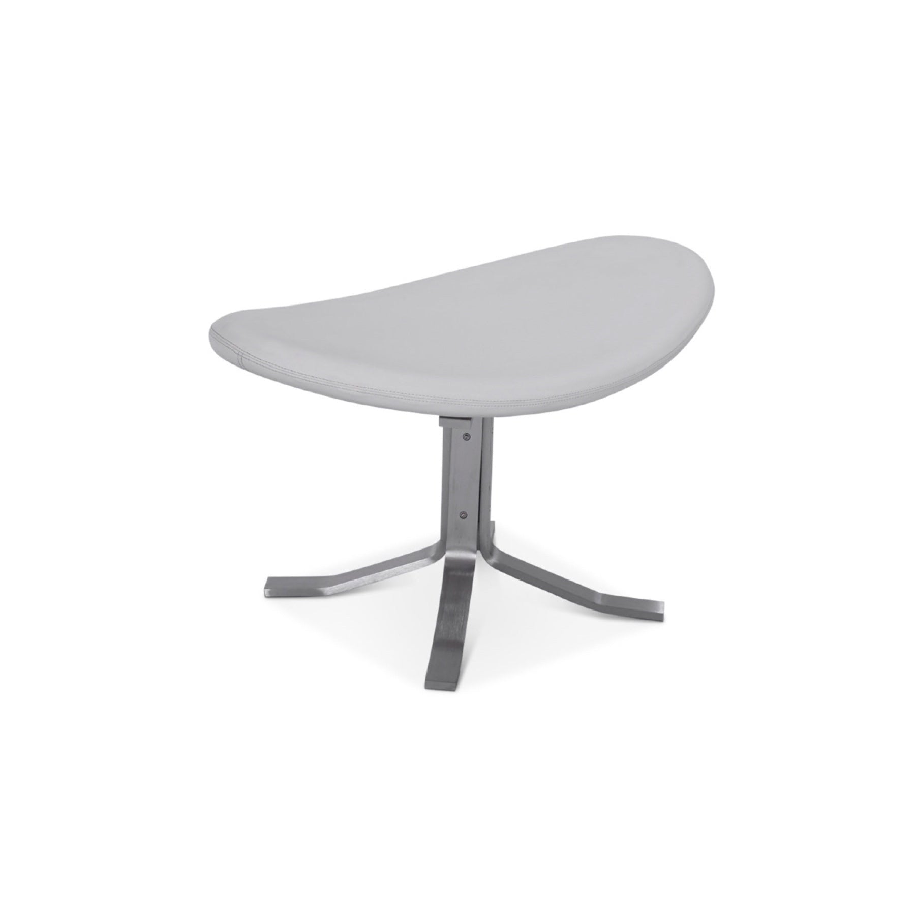 TR40014 Corona Chair and Ottoman