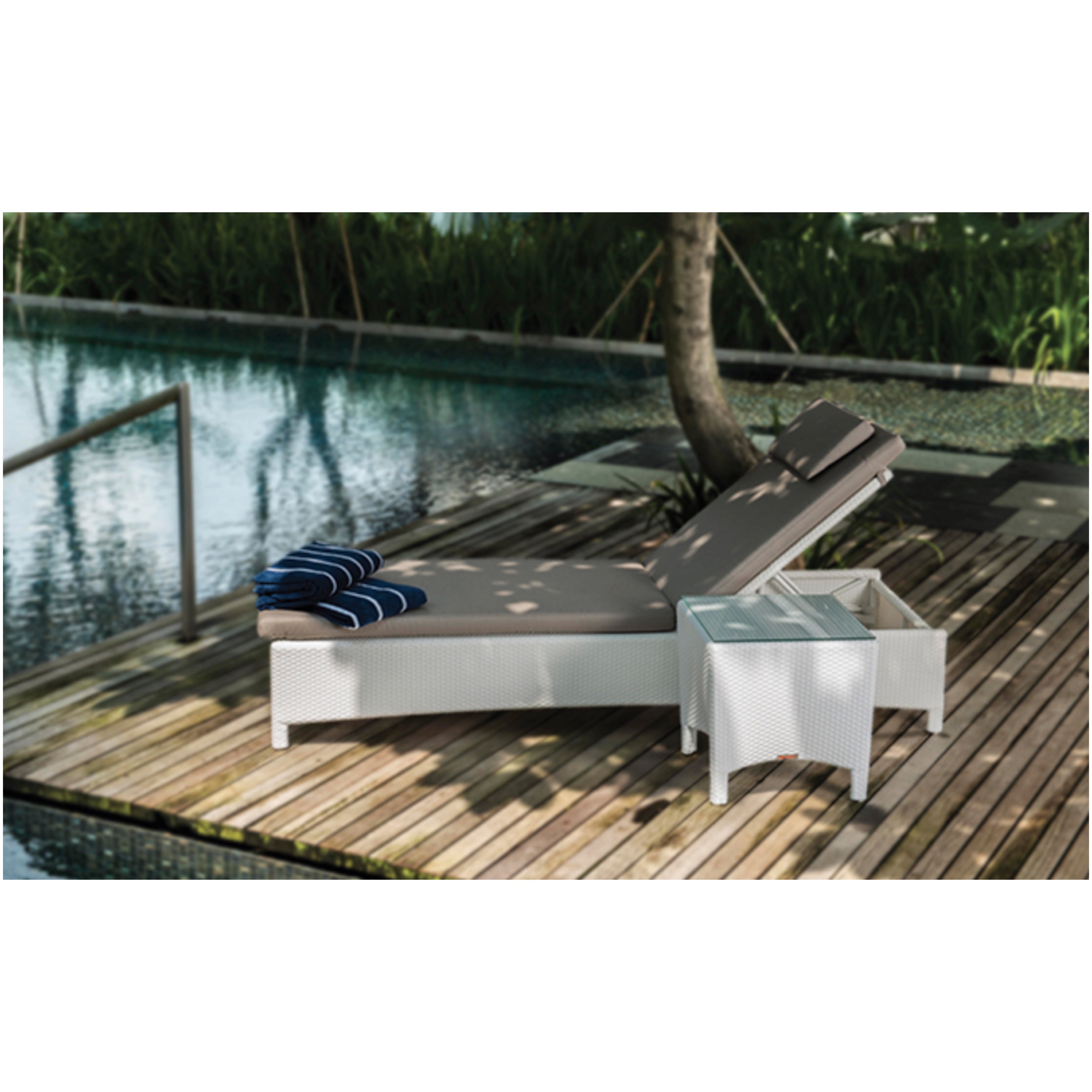 TRO00001 OHMM® Maximus Lounge Collection