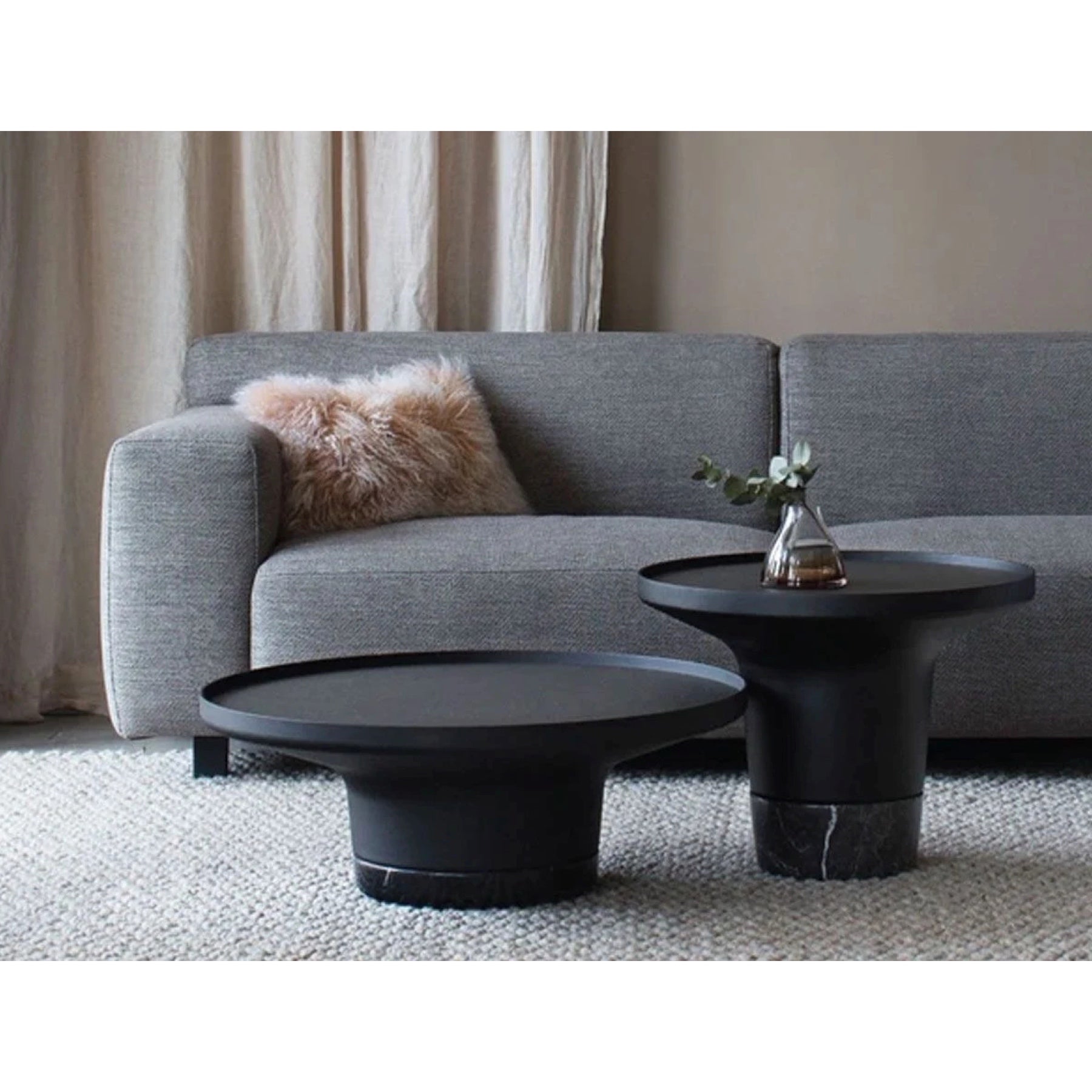 TR45027 Poller Style Coffee Table