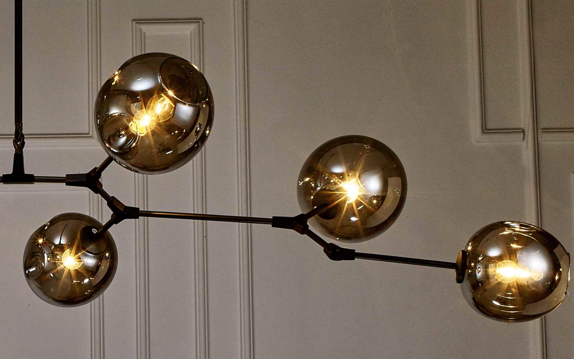 TR80033 Lindsey Branching Bubbles style series