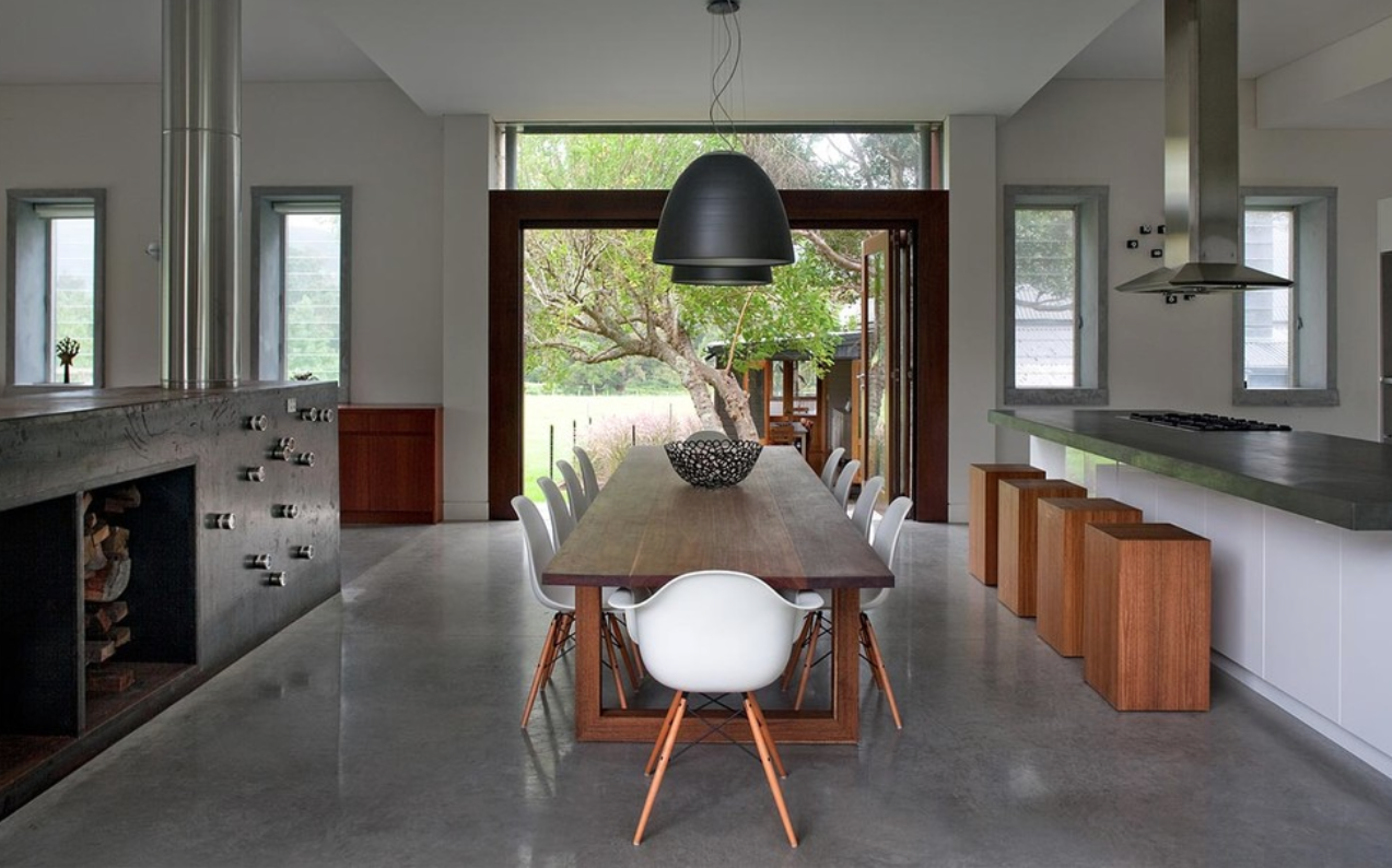 TR20008 Charles DAW Chair