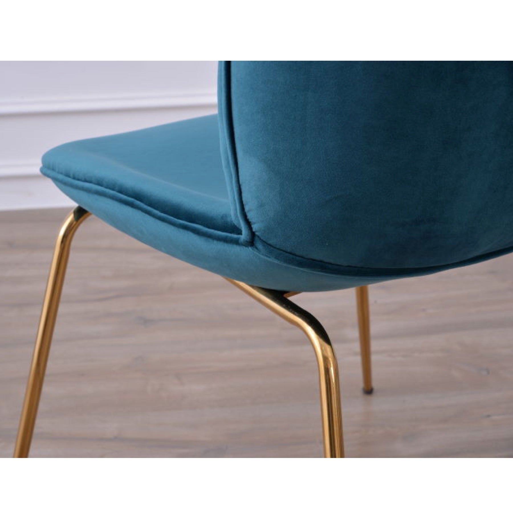 TR20033 Beetle Dining Chair