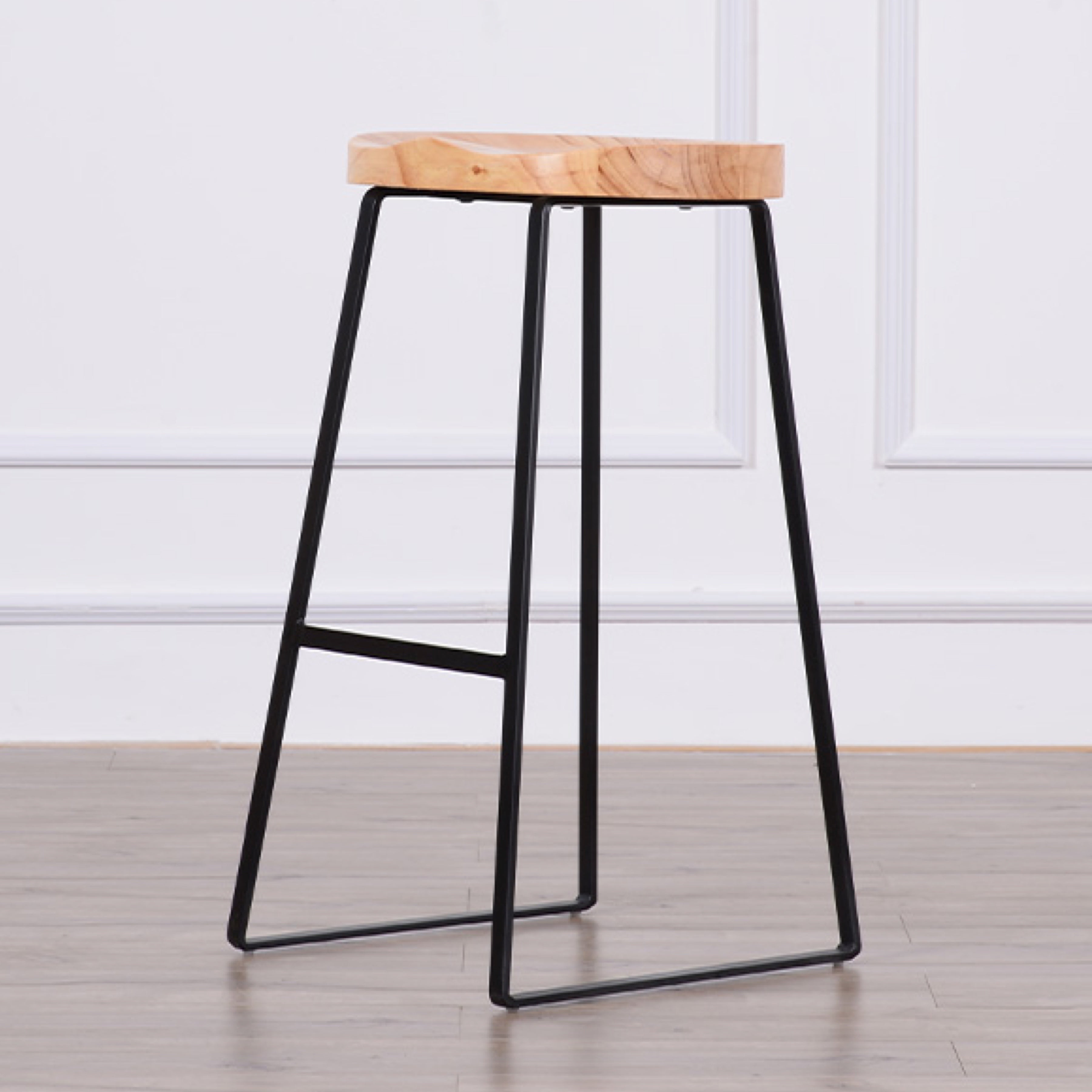 TR30022 Victoria Metal Bar Stool