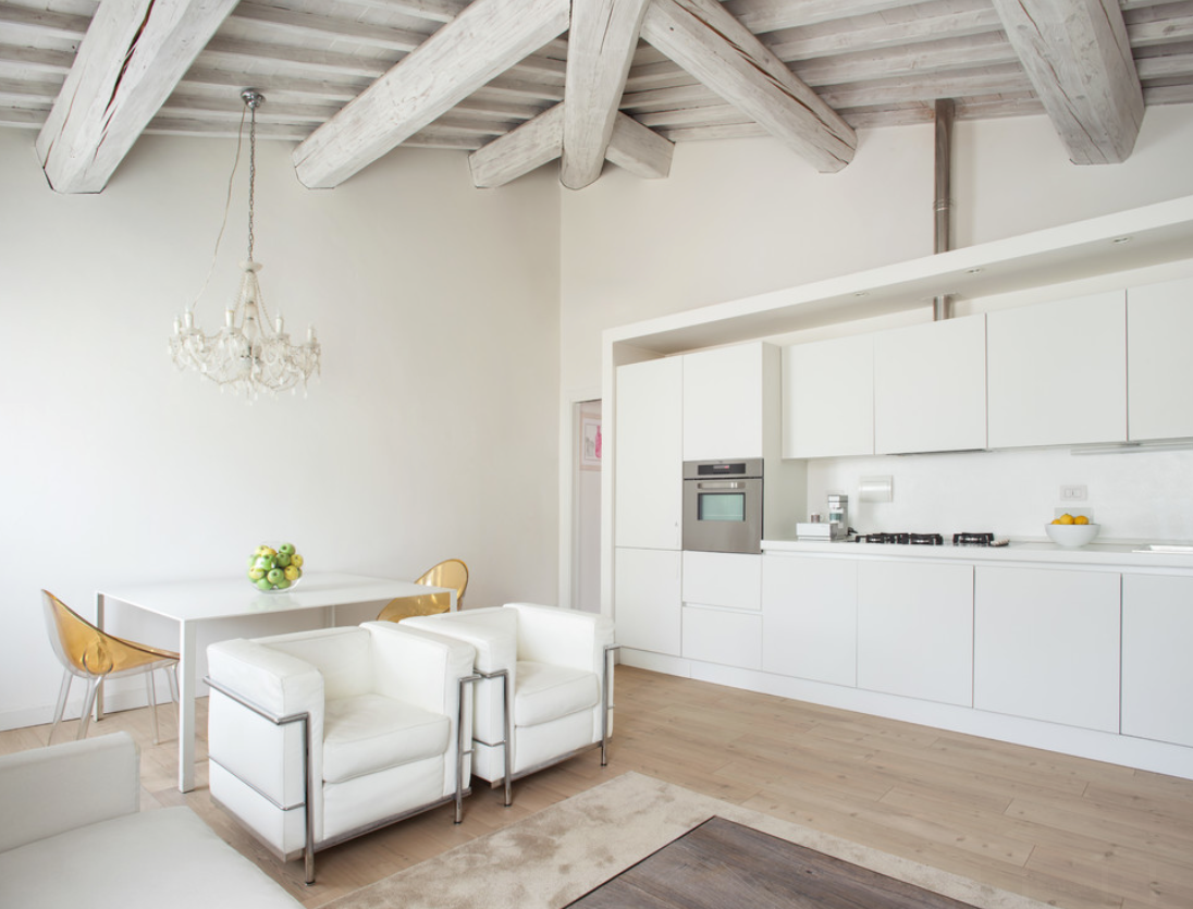 TR50004  LC2 Collection