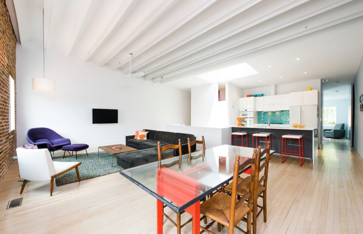 TR40019 Womb Chair and Ottoman