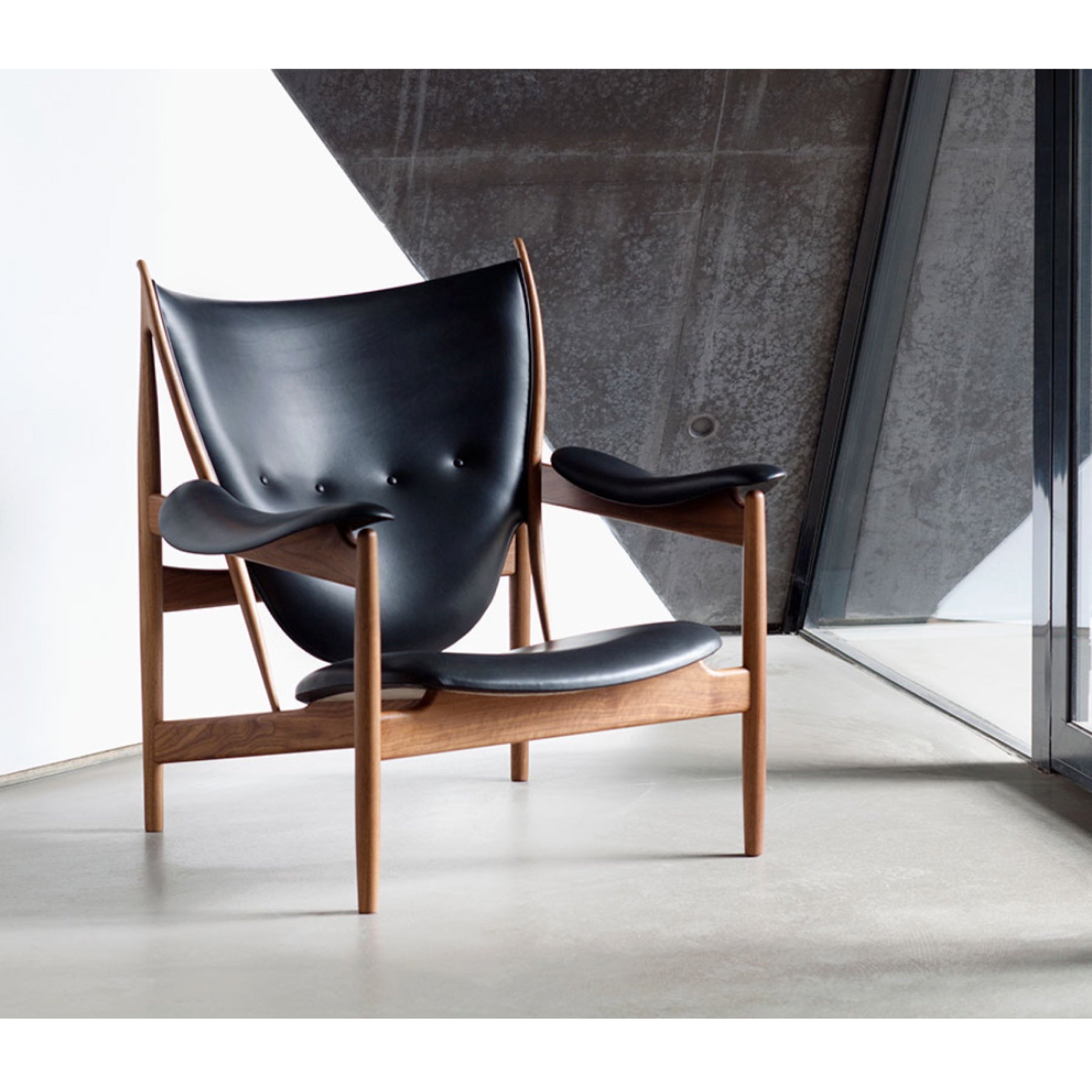 TR40060 FJuhl Style Chieftain Chair