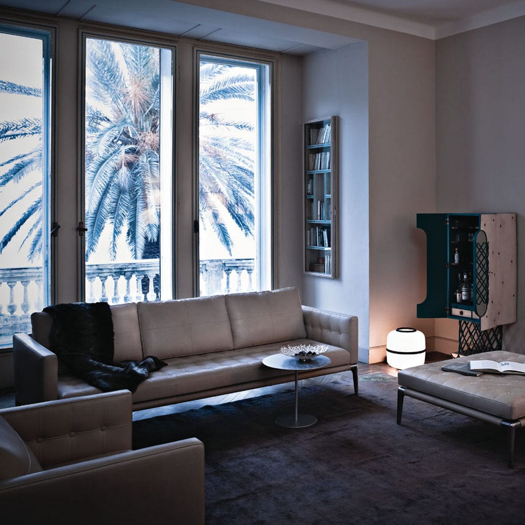 TR45037 243 Volage Style Sofa