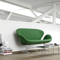 TR50036 Swan Sofa