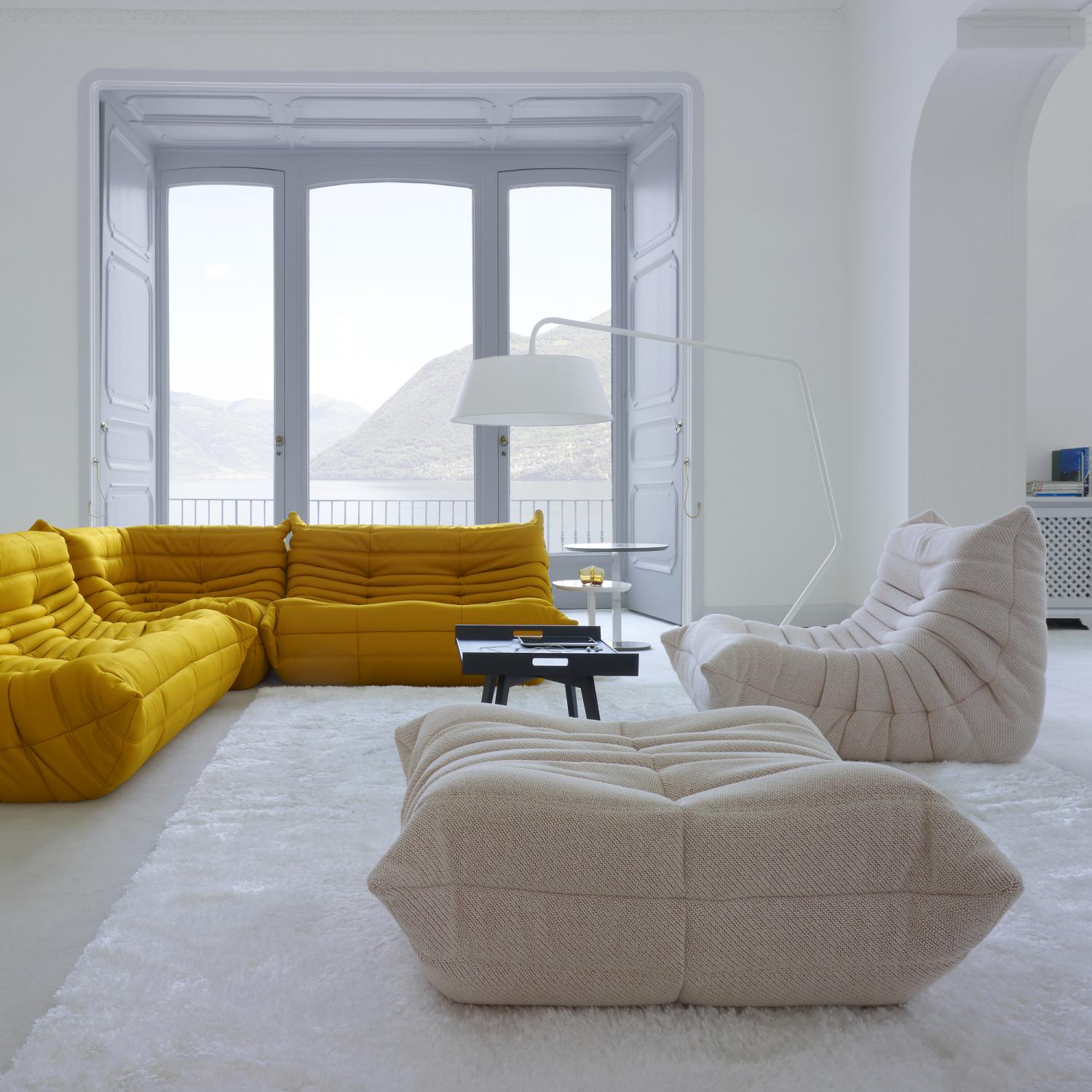 TR50048 Togo Style Sofa