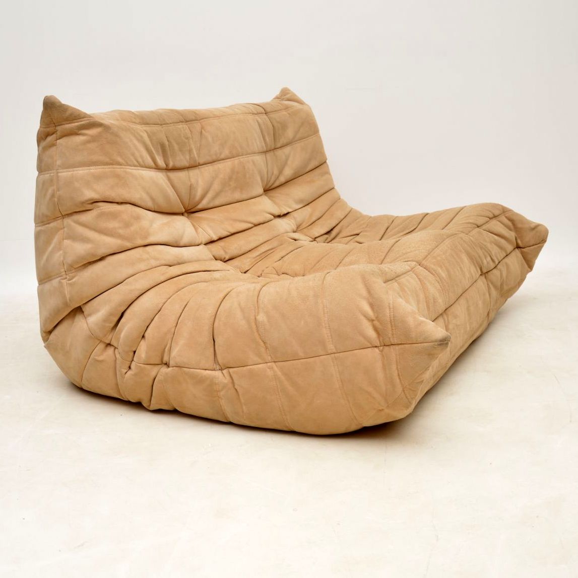 TR50048 Togo Style Sofa