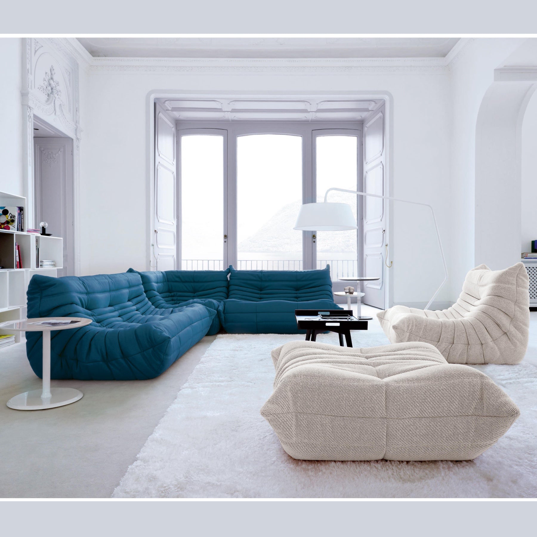 TR50048 Togo Style Sofa