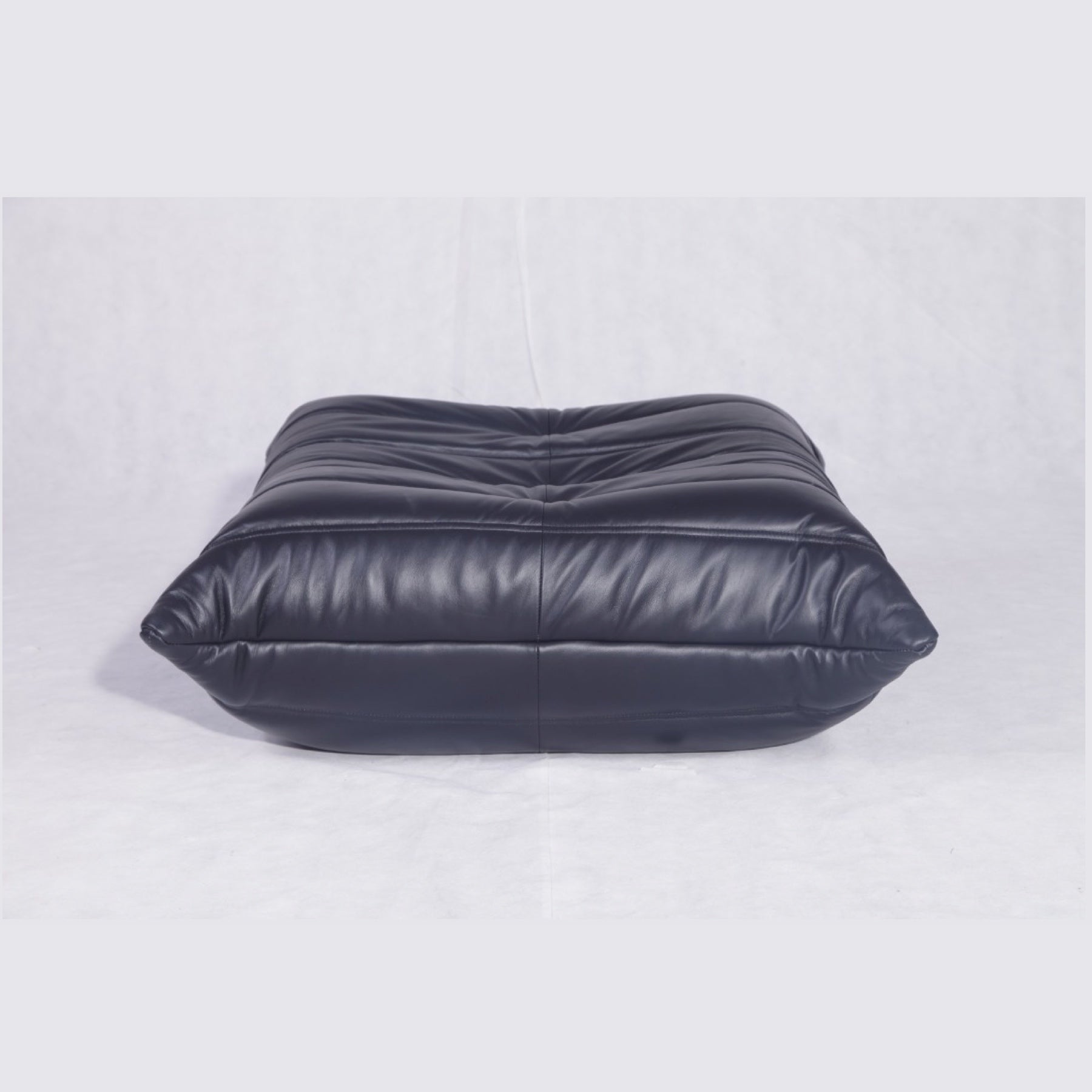 TR50048 Togo Style Sofa