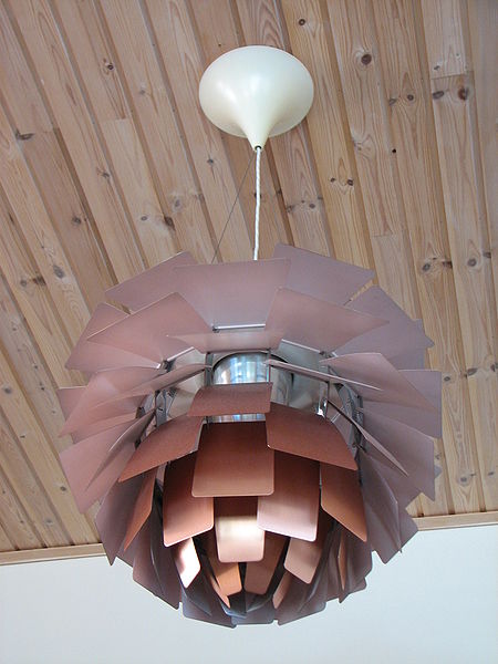 TR80002 Artichoke Style Lamp