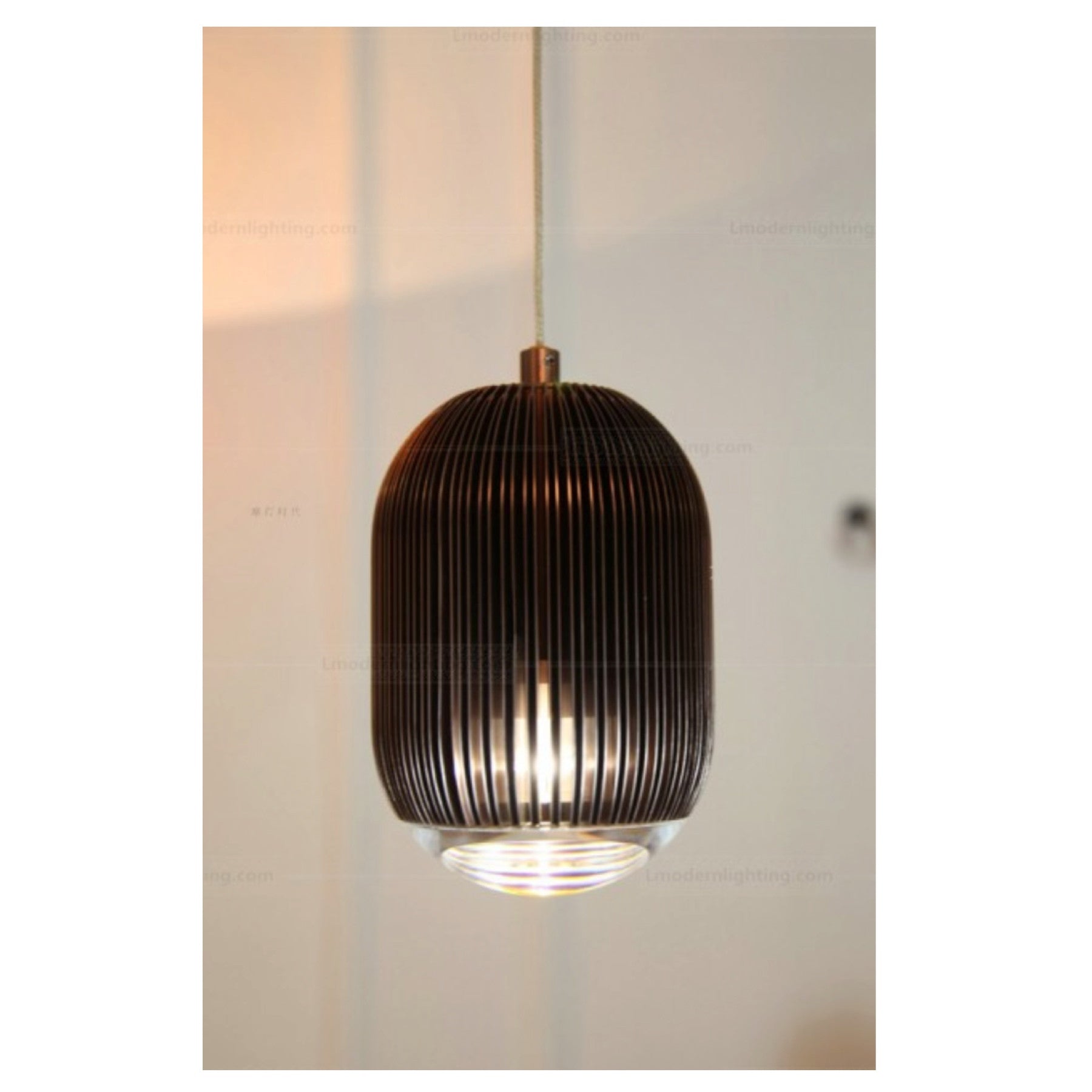 TR80027 Tom Dixon Fin Style Suspension Lamp (Discontinued)