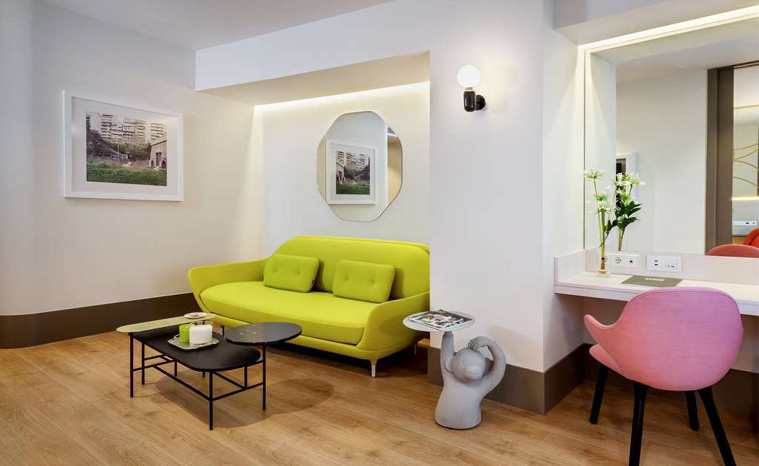 TR80039W ABALLS Style Wall Lamp