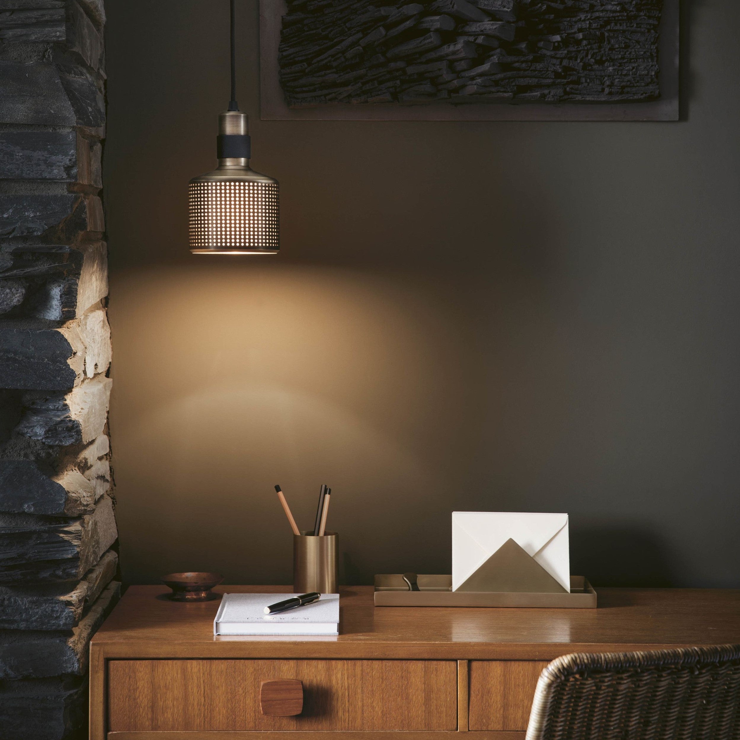 TR80143P Riddle Style Pendant Lamps