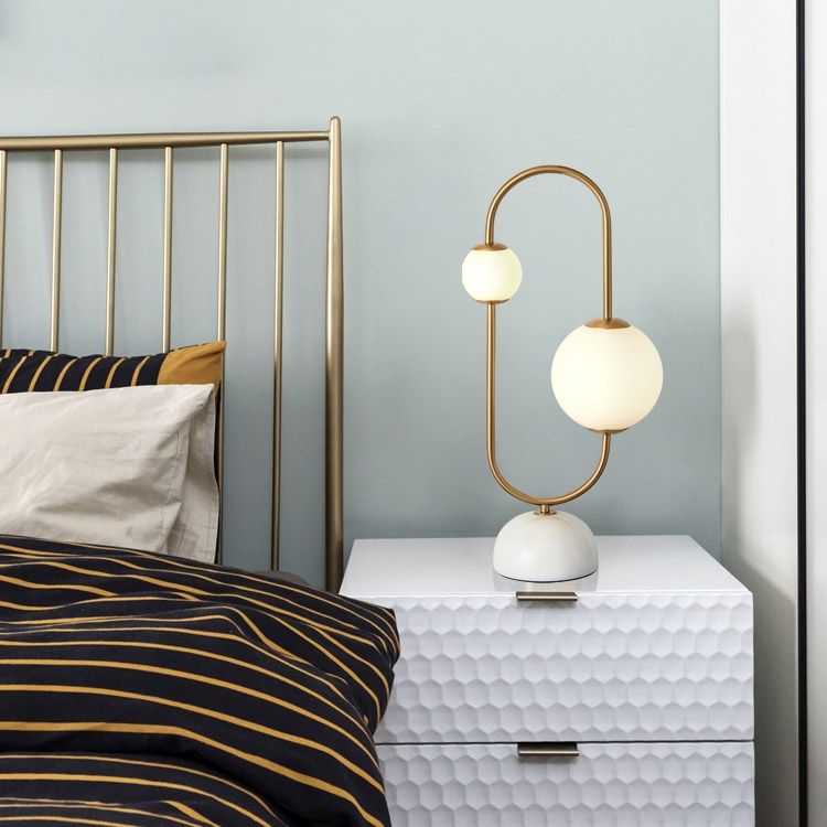 TR80239  Framed sphere Table Lamp