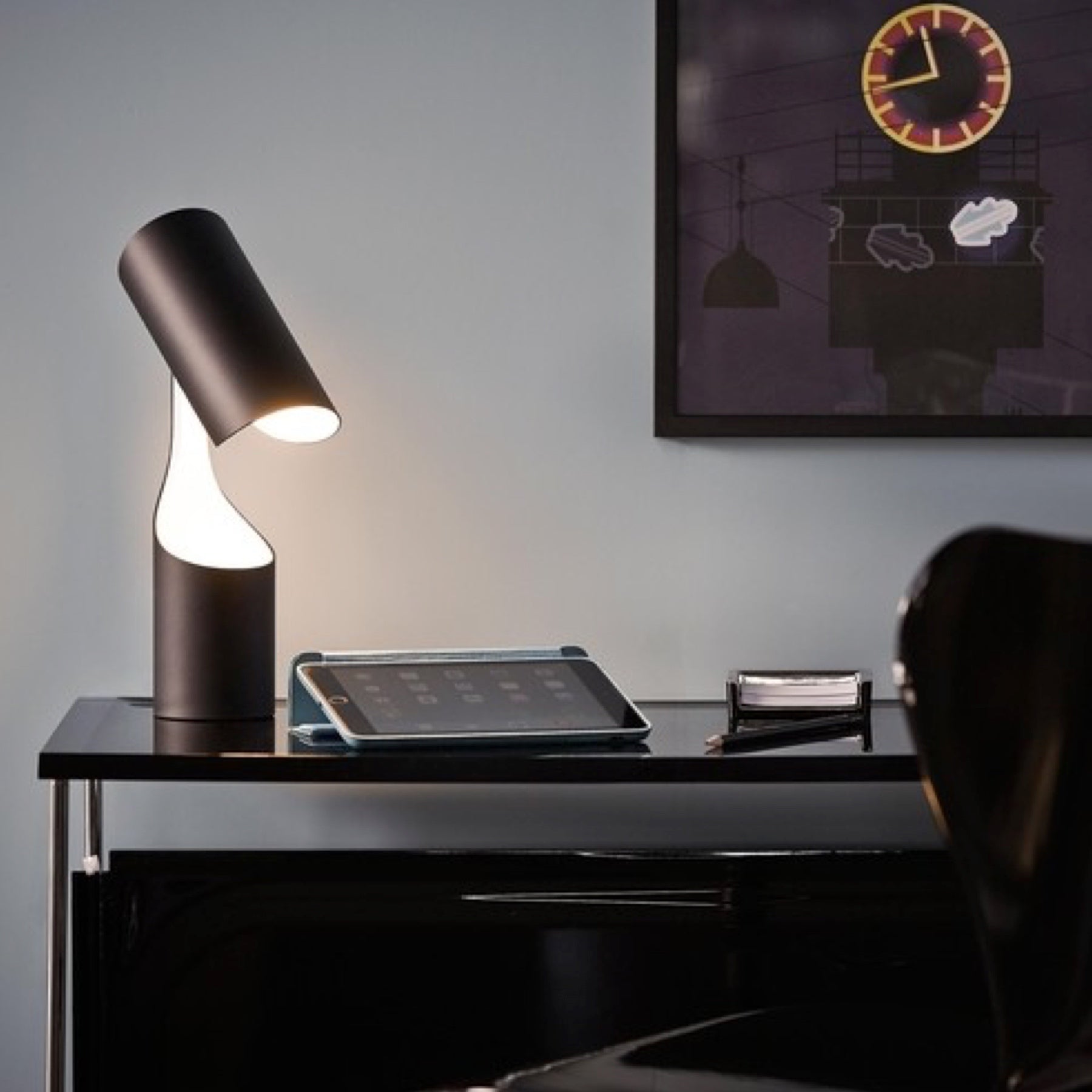 TR80242 Mutatio style Table Lamp