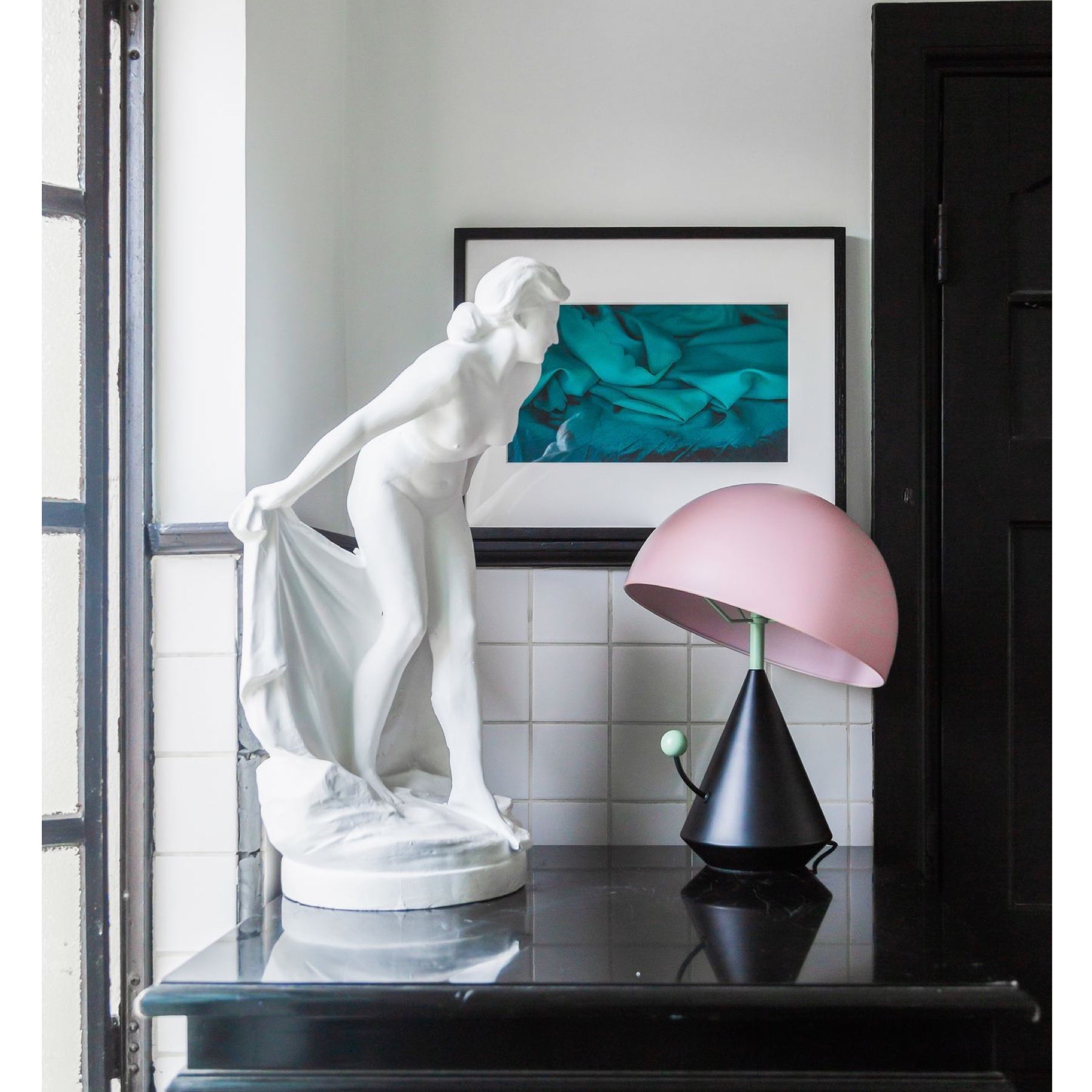 TR80245 Dali Divina style Table Lamp