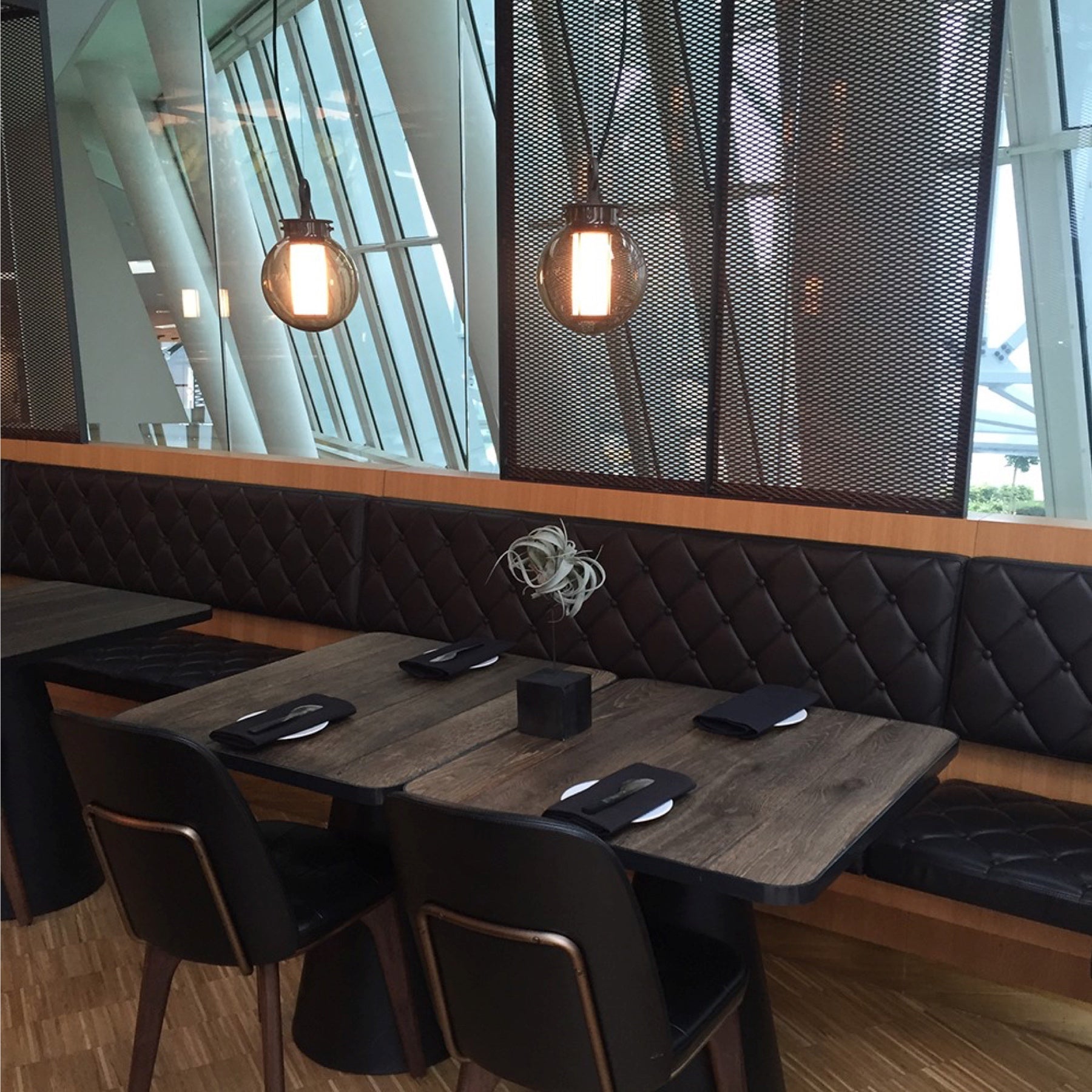 TR80257 Parachilna Bai style Lamps