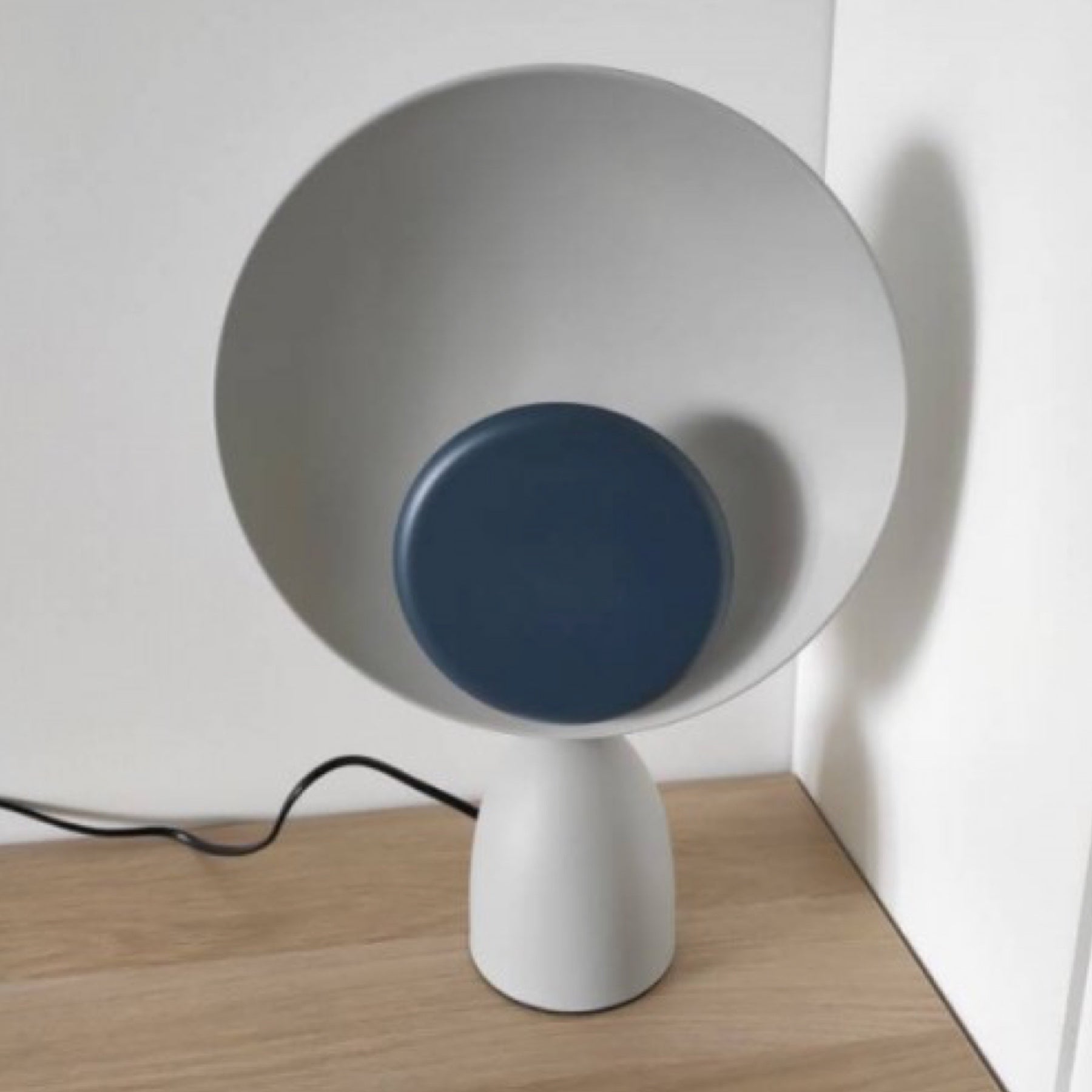 TR80273 Bloope style Table Lamp