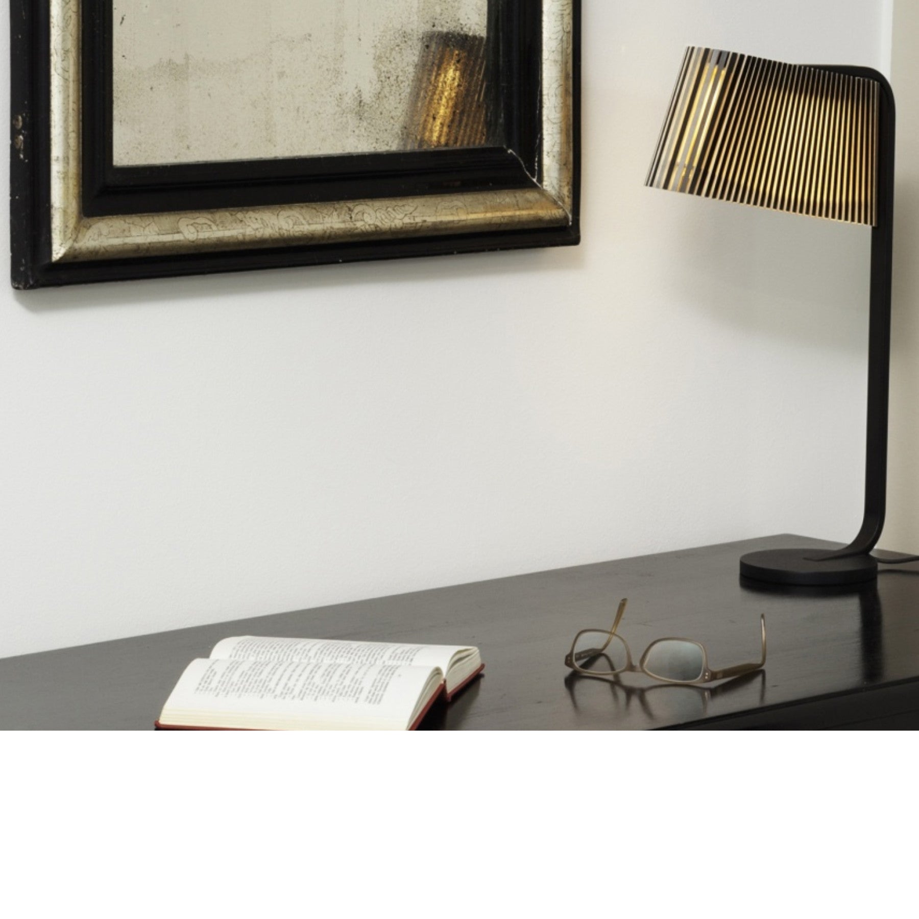 TR81004 Wooden Scandinavian Oasis Table Lamp