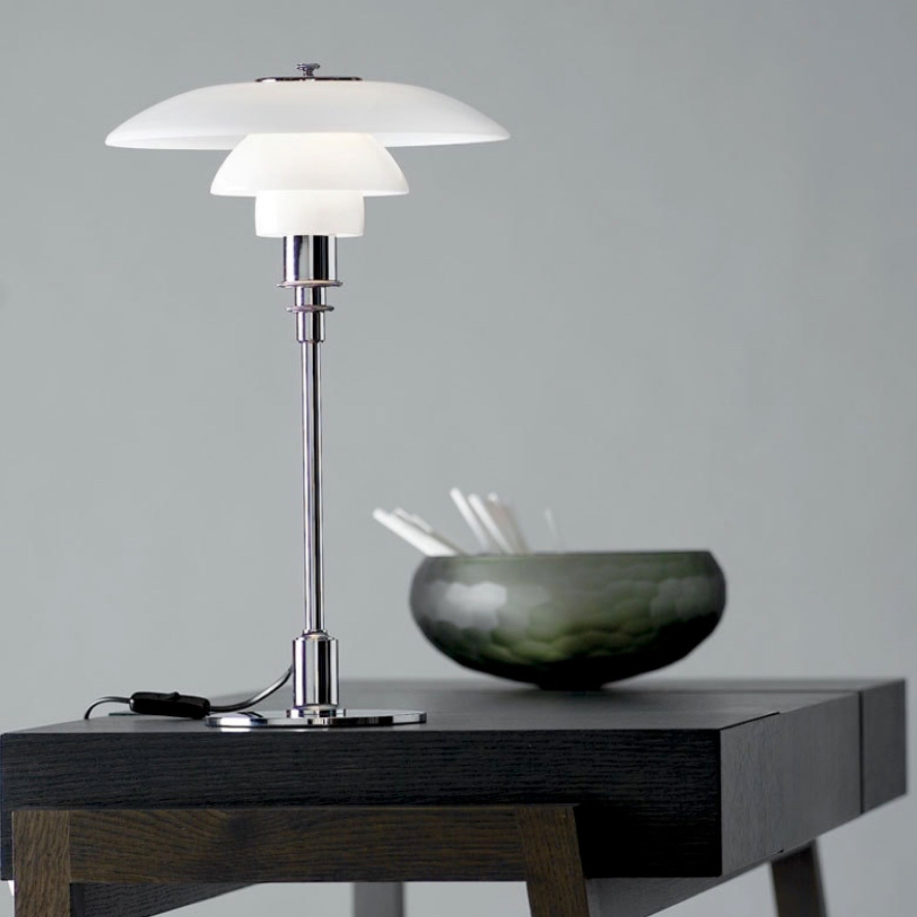 TR81005 PH style table lamp