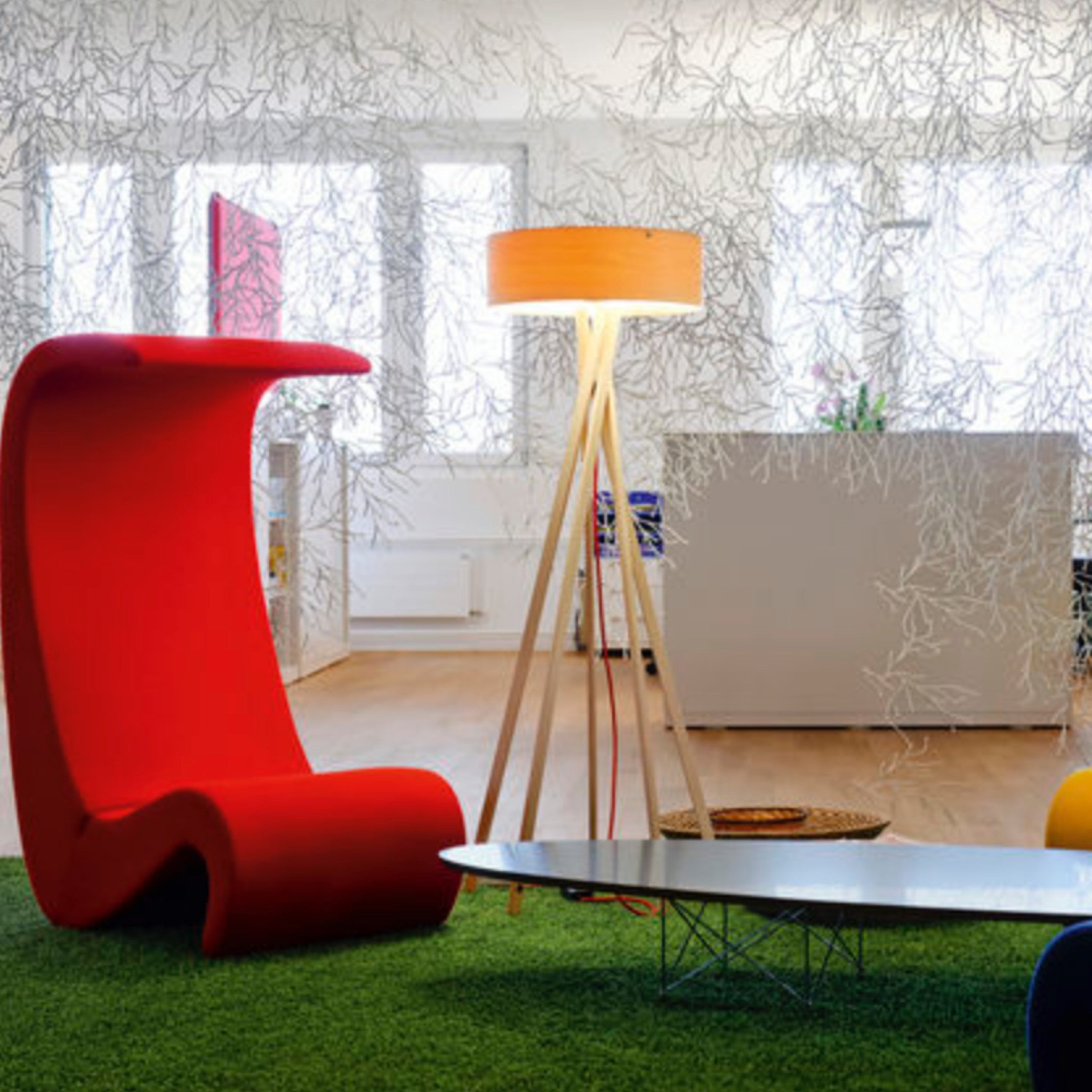 TR82001 Multi-leg Nordic Style Wooden Floor Lamp