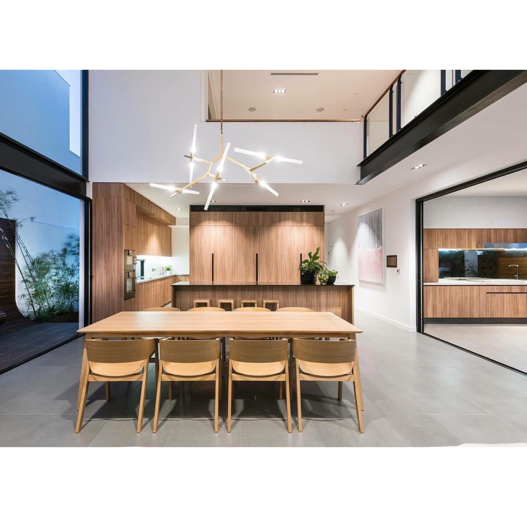 TR80013 L-Agnes Style Collection