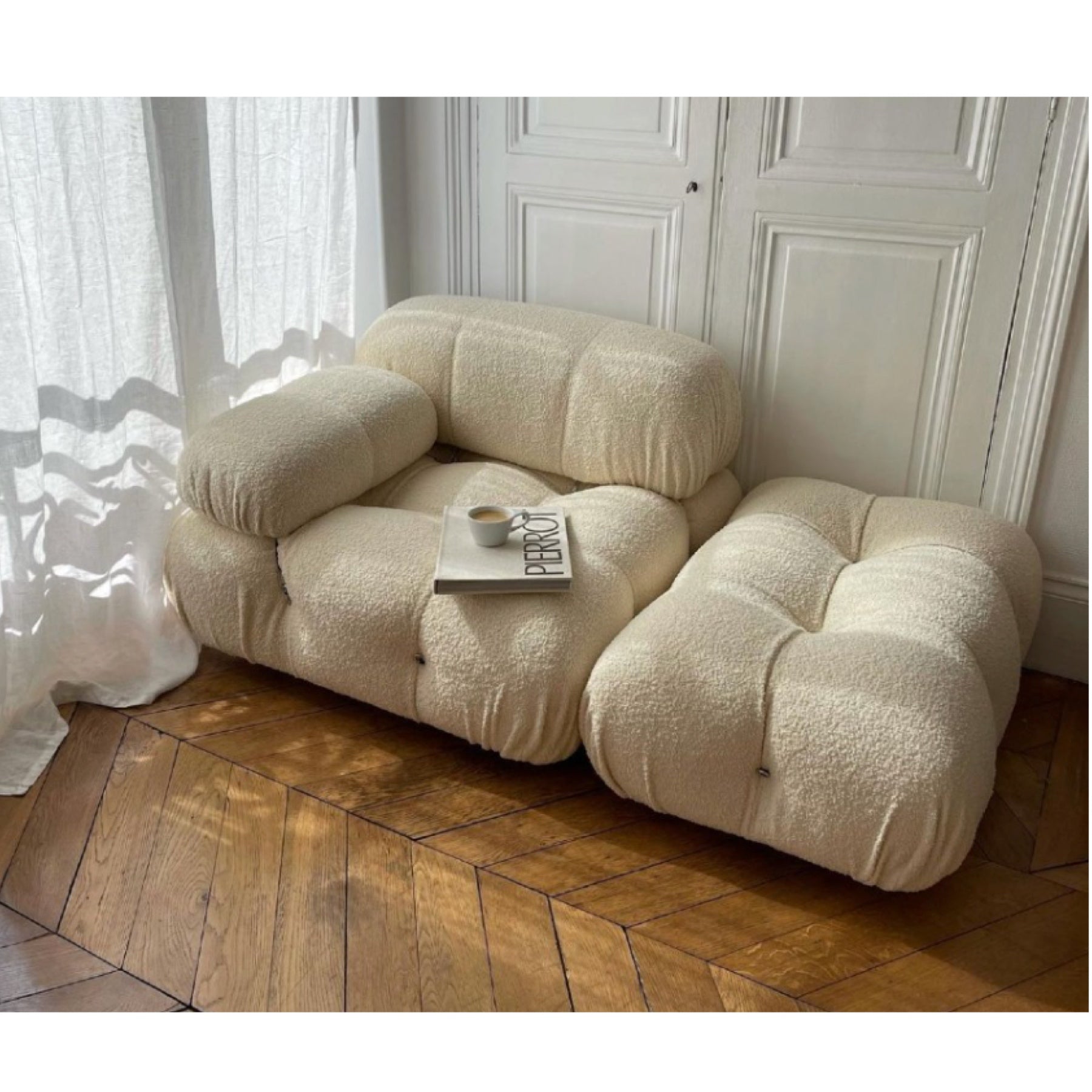 TR50047 Camaleonda Style Sofa