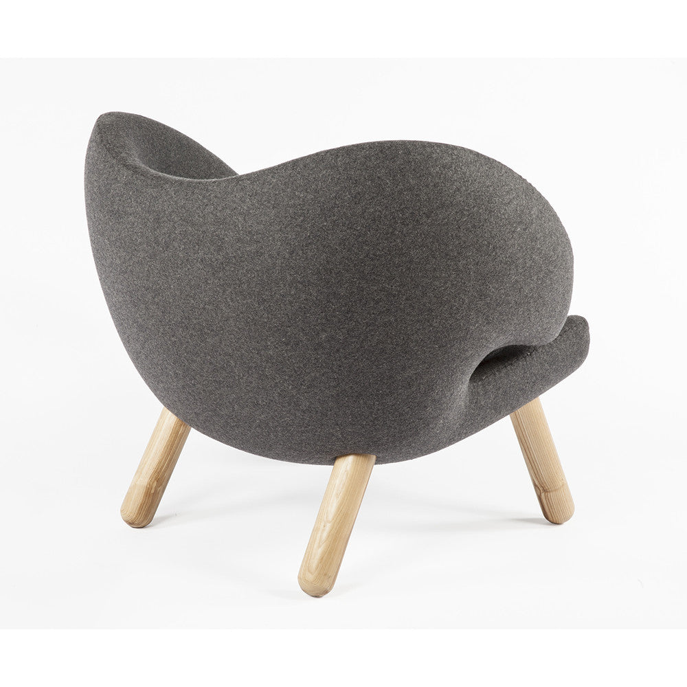 TR40002 Pelican Lounge Chair